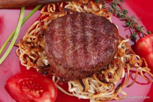 Grilled Beef Fillet Pieces on Noodles 3 Grilled Beef Fillet Pieces on Noodles (3)