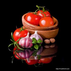 Tomatoes and Garlic 3 Tomatoes and Garlic (3)