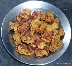 দোপাটি ফুলের বড়া [ Dopati Fuler Bora ]